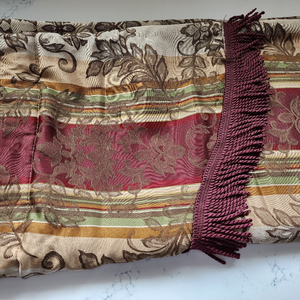 JCP Home Collection Burgundy and Gold Window Panels w/ attached Valance (4) - Picture 2 of 2